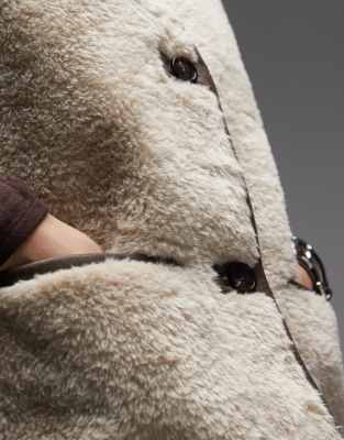 Arket Oversized Faux Shearling Vest In Neutral