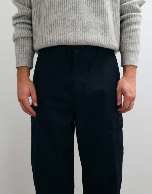 ARKET pantalon cargo coupe loose bleu marine, 2 de 5