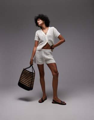 paper knit beach shorts in off white
