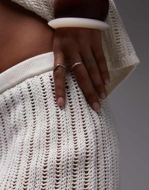 ARKET paper knit beach shorts in off white, 3 of 5
