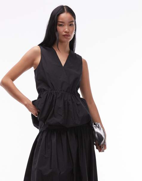 ARKET - Peplum top met V-hals in zwart, deel van co-ord set - view 1