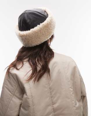 Arket Premium Leather Hat With Faux Shearling Fold-over Lining In Black
