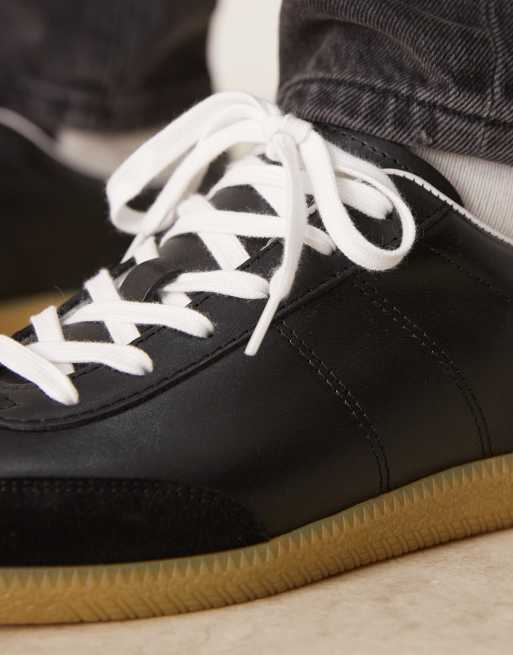 ARKET premium leather sneakers in black, 4 of 5