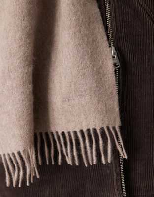 Arket Premium Pure Knitted Scarf In Brown