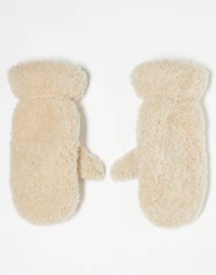 Arket premium wool blend faux shearling mittens in cream