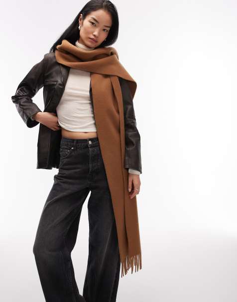ARKET premium wool scarf in brown