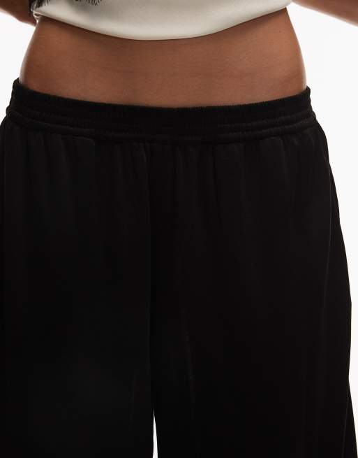 ARKET pull on balloon shape trousers with shine in black, 5 of 5