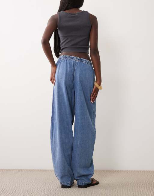 ARKET pull on barrel shape soft denim jeans in lightwash blue, 2 of 5