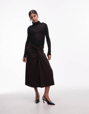 Arket ARKET pull on stretch midi skirt with twist detail in chocolate brown-Black