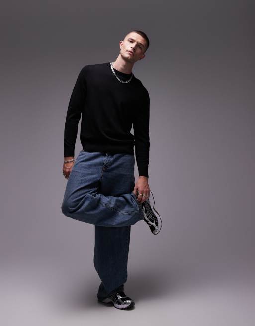 ARKET – Pullover aus Merinowolle in Schwarz mit Rundhalsausschnitt, 4 von 4
