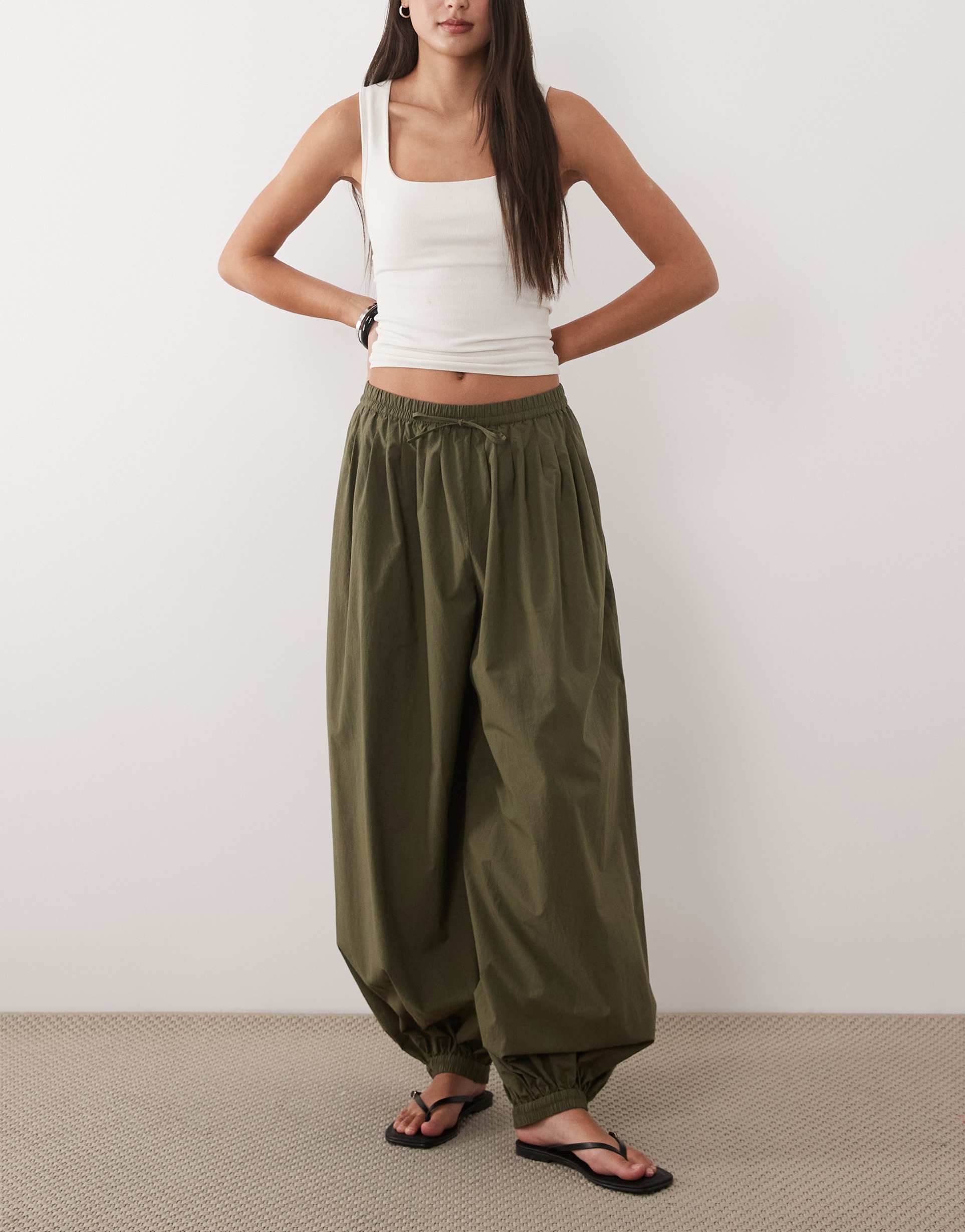 arket pure cotton balloon pants in khaki