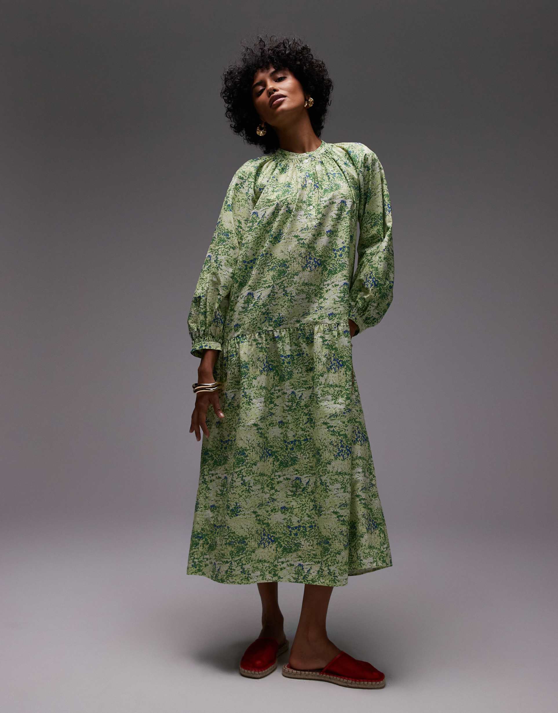 arket pure cotton smock midaxi dress with drop waist in green leaf print