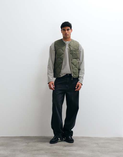 ARKET quilted gilet with zip front in khaki, 4 of 5