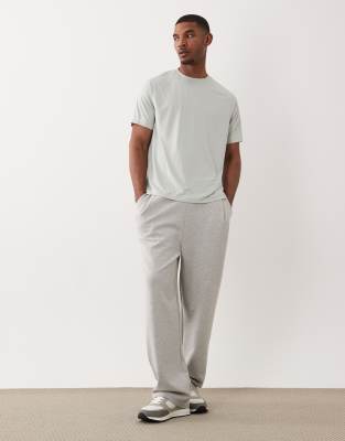 Arket Raglan Sleeves Active T-shirt In White