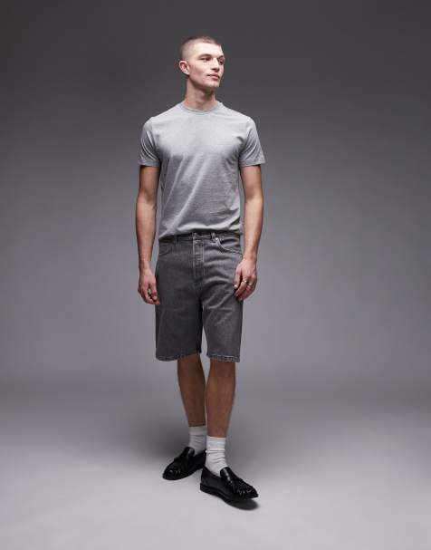 ARKET - Regular-fit denim short met halfhoge taille in grijs met wassing - view 1