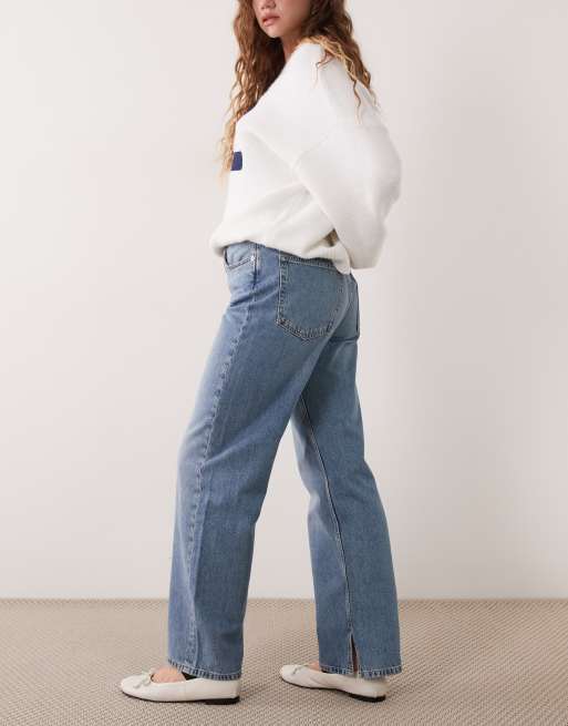 ARKET relaxed boyfriend jeans met kleine split in blauw met wassing, 2 van 5