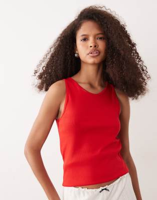 ribbed jersey tank top with scoop neck in red