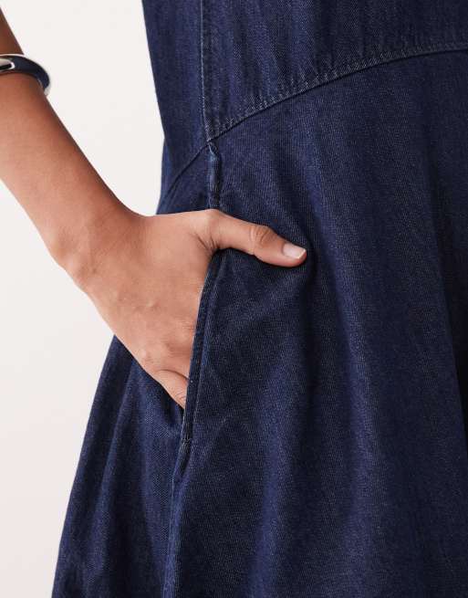 ARKET - Ærmeløs voluminøs kjole i denim i mørkeblå vask, 3 af 4