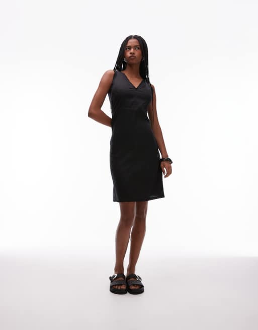 ARKET - Robe droite mi-longue en lin à col V avec bords volantés - Noir
