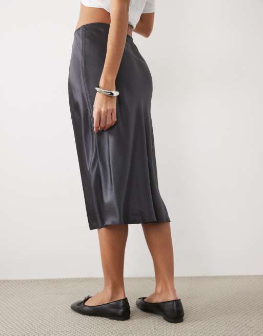ARKET satin midi skirt in dark grey, 5 of 5