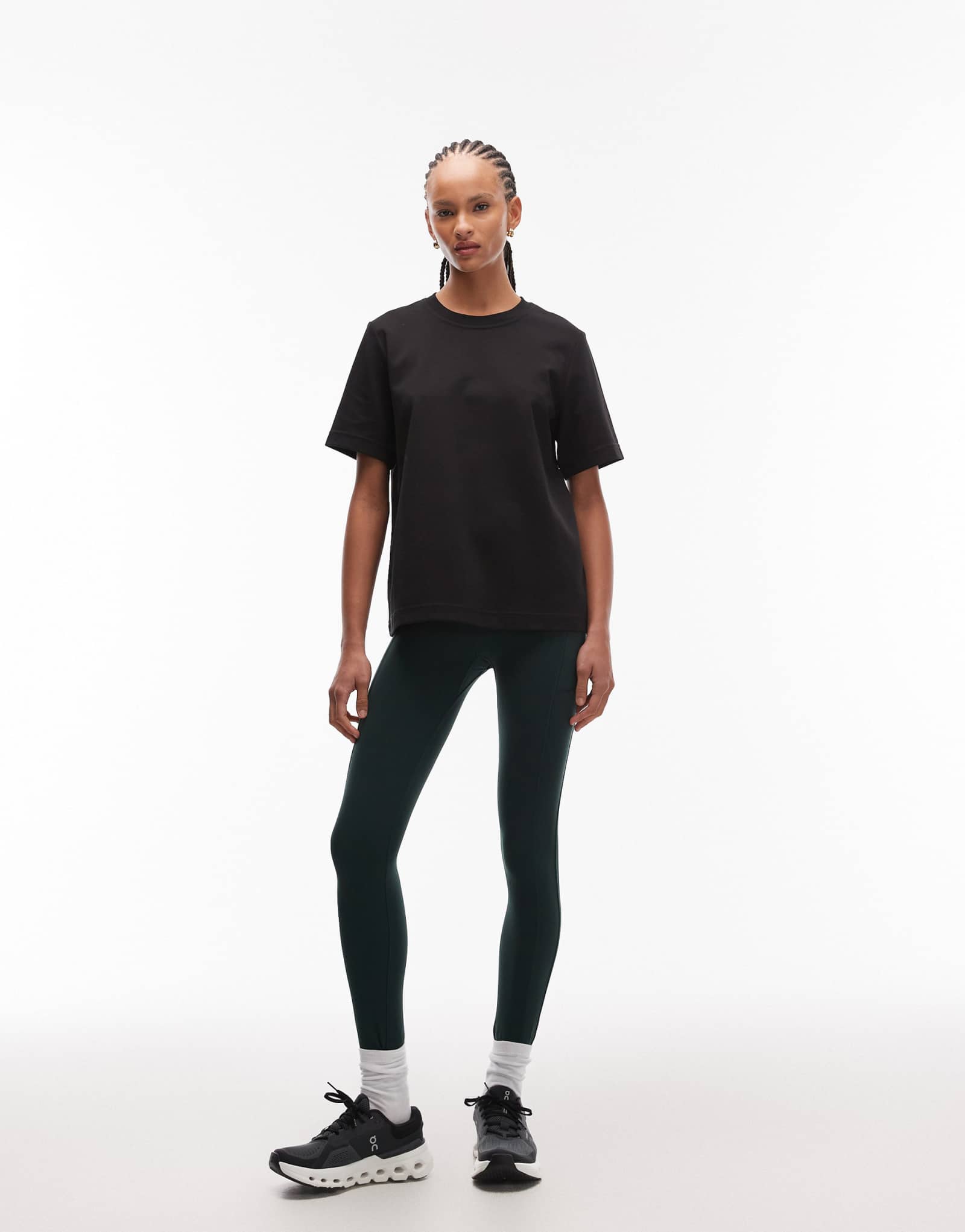 Бесшовные спортивные леггинсы ARKET с боковыми карманами темно-зеленого цвета