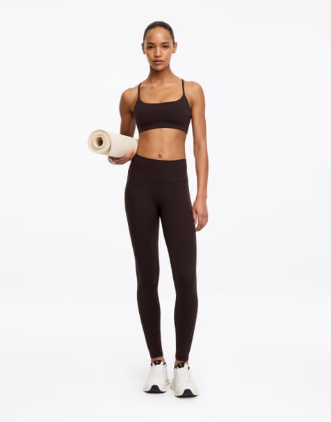 ARKET set med mjuka sömlösa leggings i mörkbrun - view 1