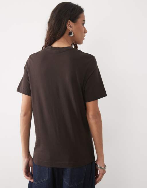 ARKET short sleeve t-shirt in dark brown, 4 of 4