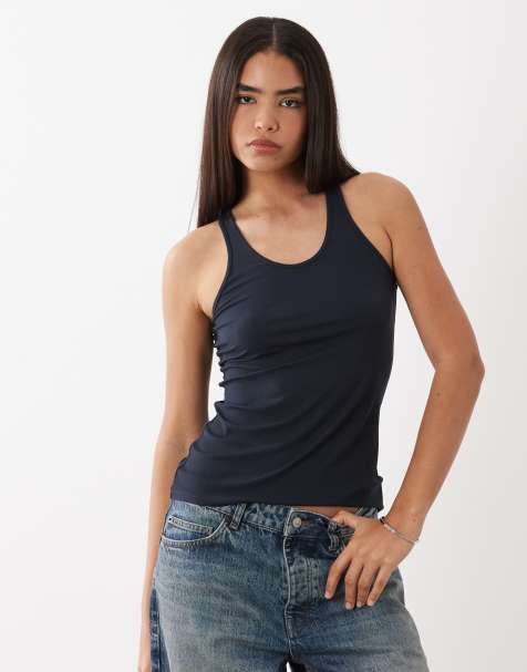 ARKET – Sportliches Tanktop in Blau mit überkreuztem Detail am Rücken - view 1