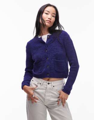 ARKET - Strickjacke in Marineblau mit hohem Baumwollanteil und Rundhalsausschnitt
