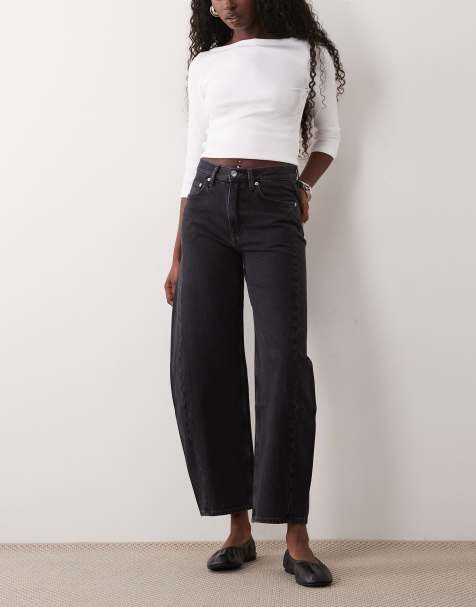 ARKET – Svarta, tvättade, barrelformade jeans - view 1