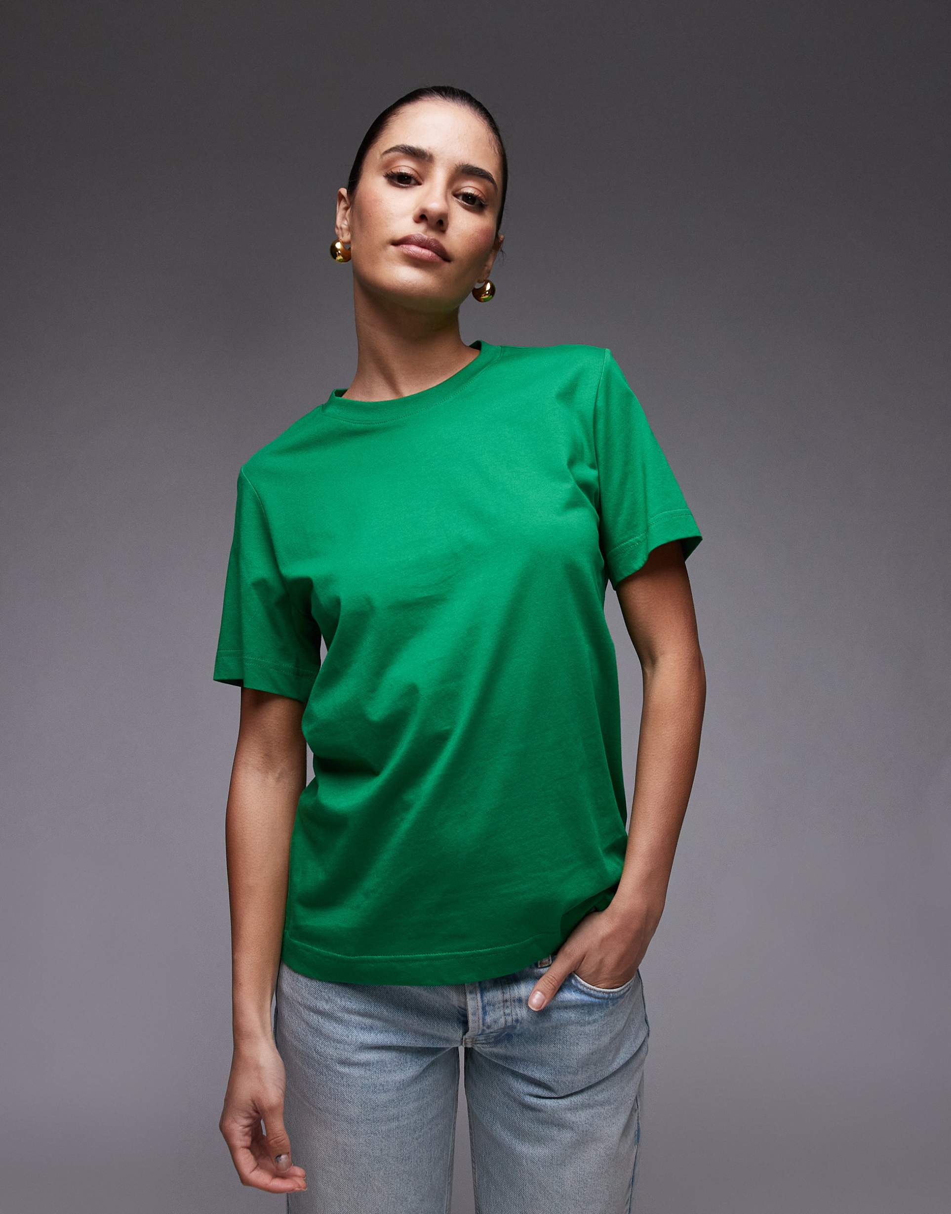 arket t-shirt in green