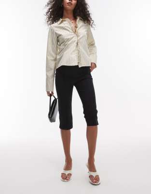 Arket Tailored Capri Pants With Structured Front Leg Pintuck In Black
