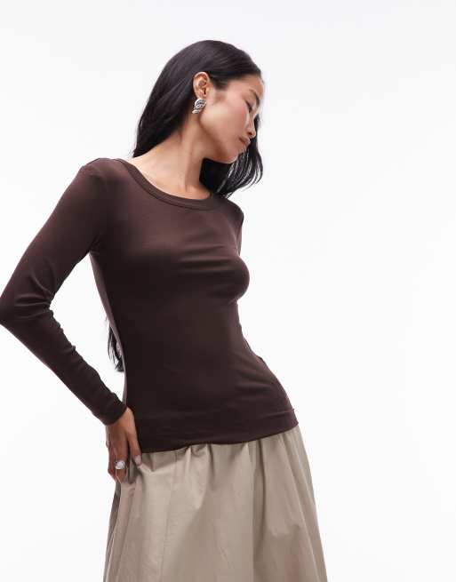 ARKET - Top a maniche lunghe in jersey marrone a coste con scollo a barchetta