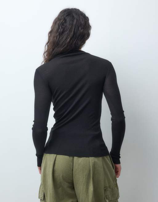 ARKET top de punto de lana merino ligeramente transparente con canalé ancho y cuello perkins en negro, 4 de 4