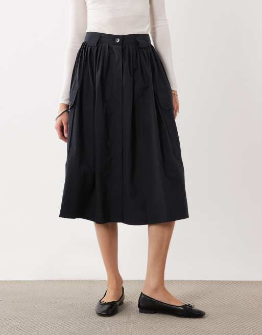 ARKET utility midi skirt in black, 2 of 5