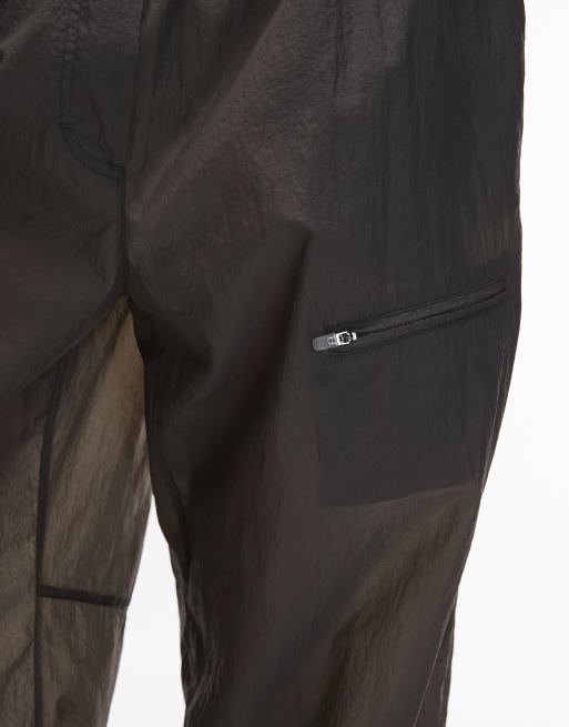 ARKET utility parachute trousers in dark grey , 4 of 5