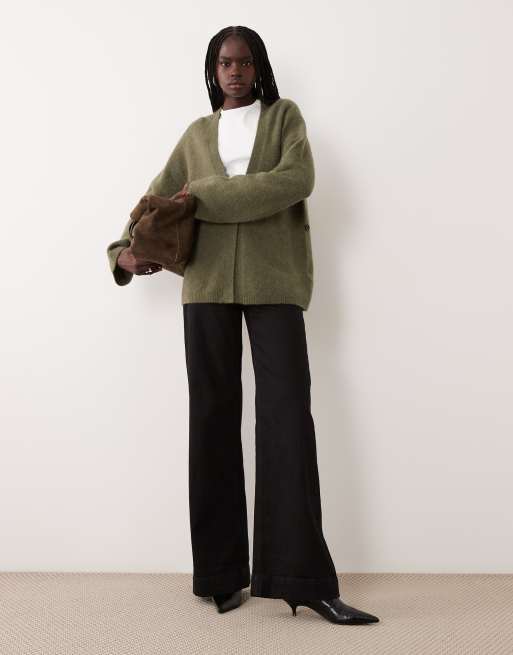 ARKET vest met lange mouwen en overslag in khaki, 2 van 4