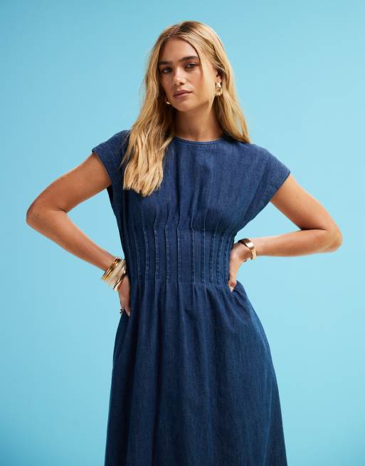 ARKET - Vestito midi in denim leggero blu lavaggio medio con corpino a pieghe, 2 di 4