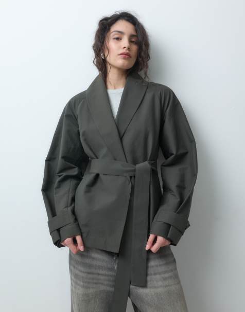 ARKET Wickeljacke mit Schalkragen in Khaki - view 1
