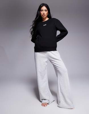 EA7 ARMANI EA7 CENTER LOGO SWEATSHIRT 