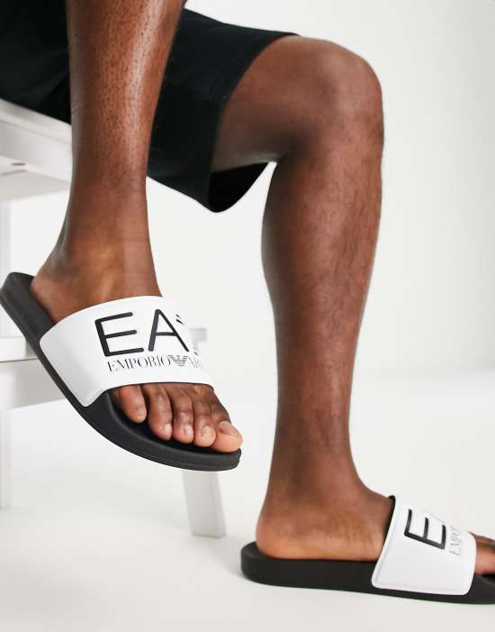 https://images.asos-media.com/products/armani-ea7-contrast-logo-slides-in-white/202459182-3?$n_550w$&wid=550&fit=constrain