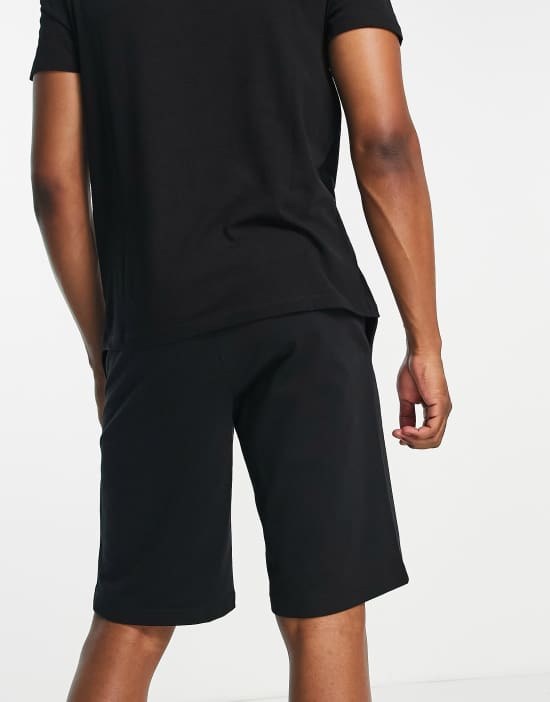 https://images.asos-media.com/products/armani-ea7-core-id-jersey-shorts-in-black/202459215-2?$n_550w$&wid=550&fit=constrain