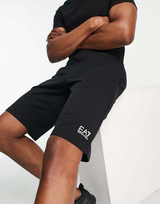 Armani - EA7 Core ID - Sorte shorts i jersey