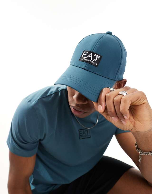 EA7 - armani  core label logo baseball cap in mid blue