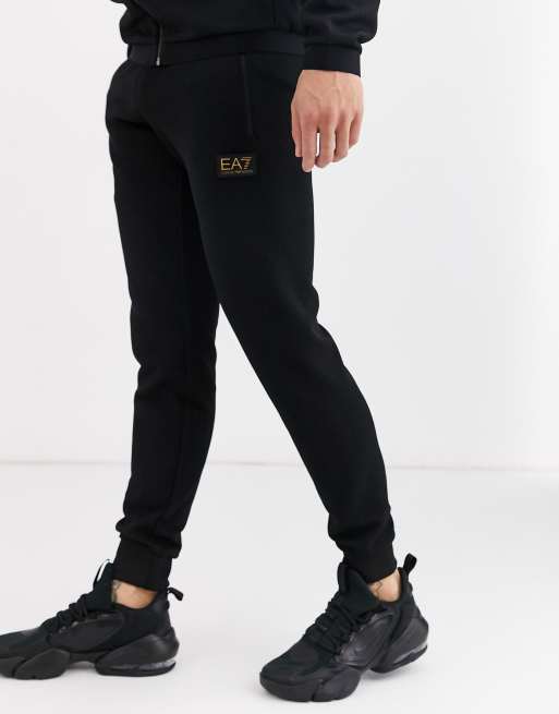 Armani joggers deals black