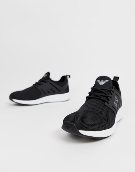 Ea7 minimal on sale run trainer