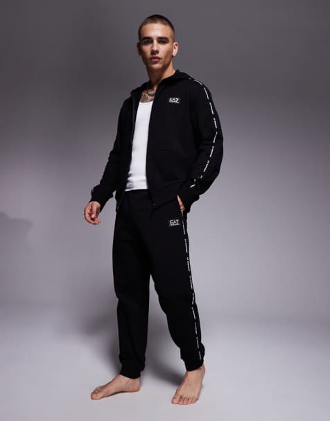 Armani EA7 - Pantalon de jogging d'ensemble resserré aux chevilles avec bande à logo - Noir - view 1