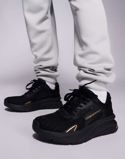 Armani – EA7 – Svarta och guldfärgade sneakers i mesh med logga - view 1