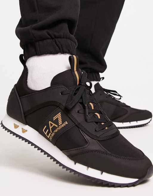 Armani – EA7 – Svarta sneakers med guldig logga på sidan, 3 av 4