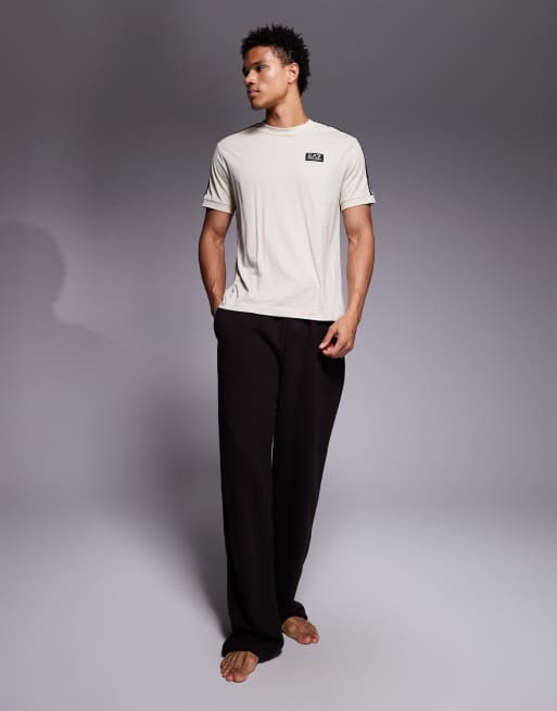 Armani - EA7 - T-shirt à bande logogo - Blanc cassé, 2 de 5